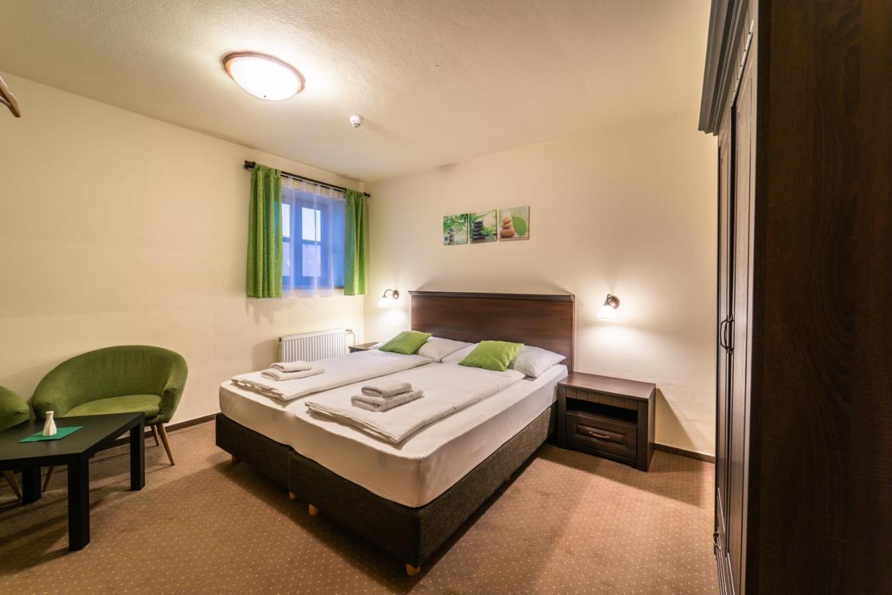 Hotel Koruna Prachatice Dış mekan fotoğraf