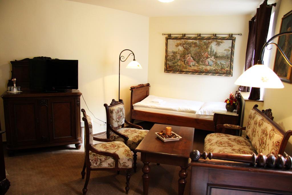 Hotel Koruna Prachatice Dış mekan fotoğraf