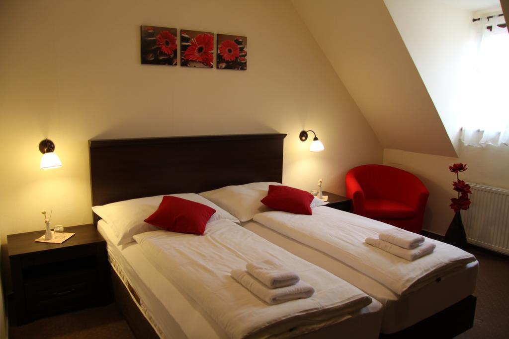 Hotel Koruna Prachatice Dış mekan fotoğraf